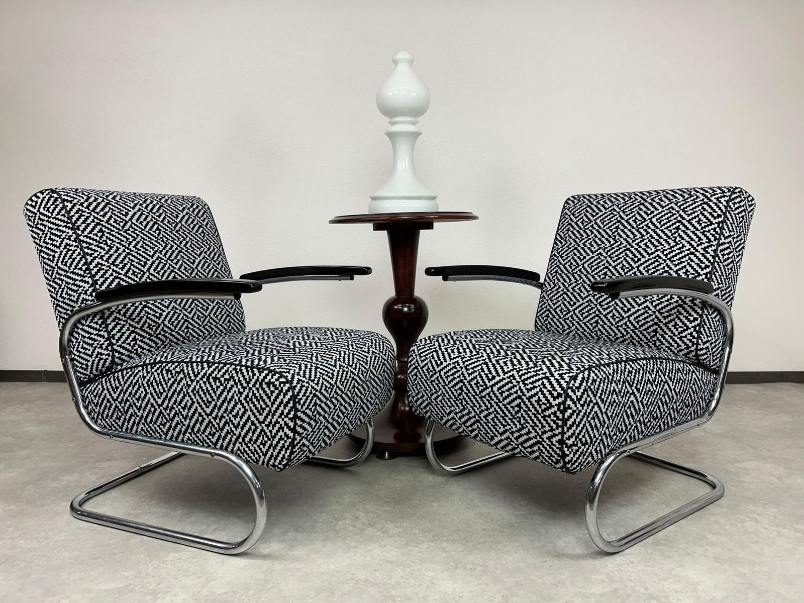 Bauhaus Armchairs Fa Slezák Fn 24 / Thonet S 411 photo furniture