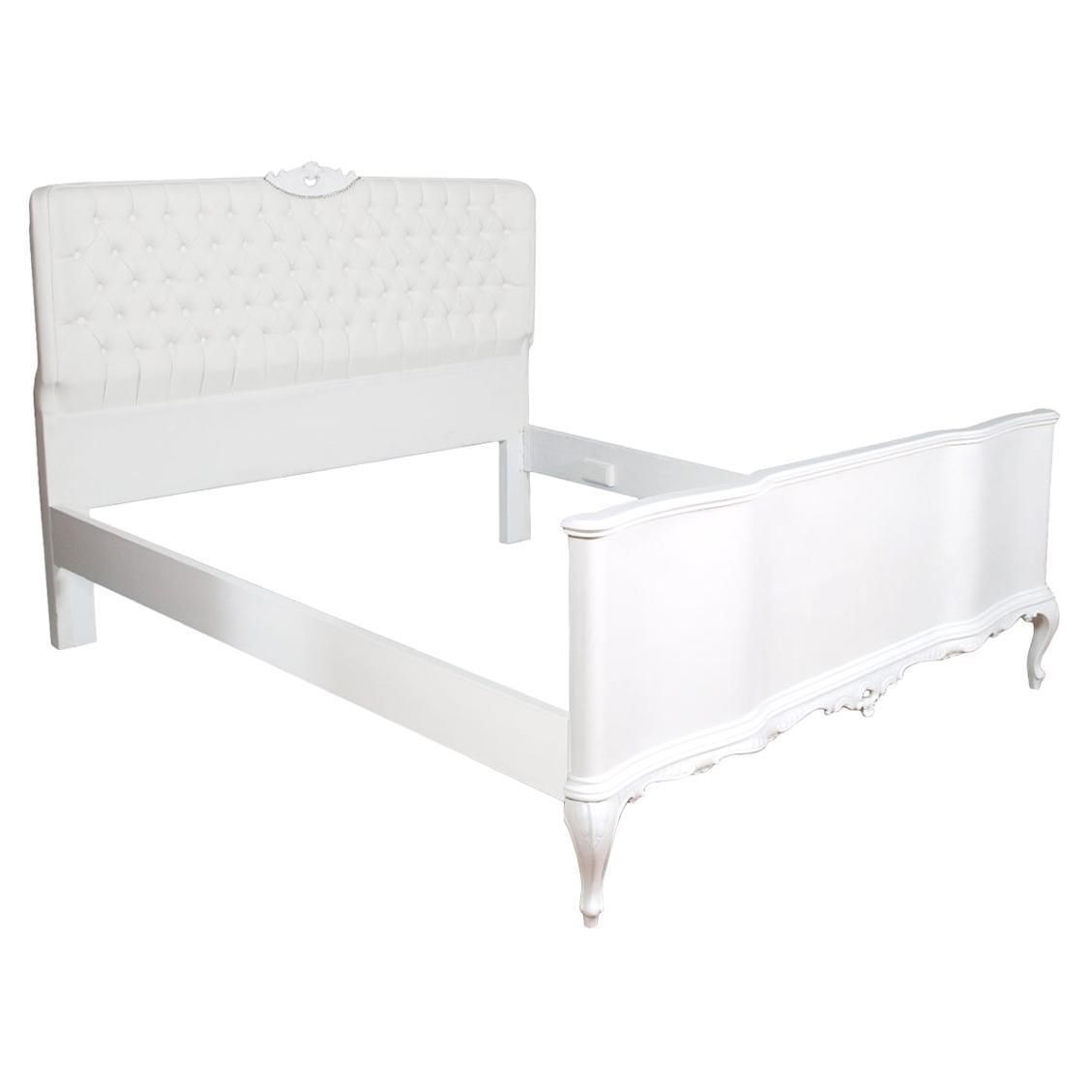 1930s Baroque Venetian Double Bed Hand Carved Walnut, Capitonné White Leather