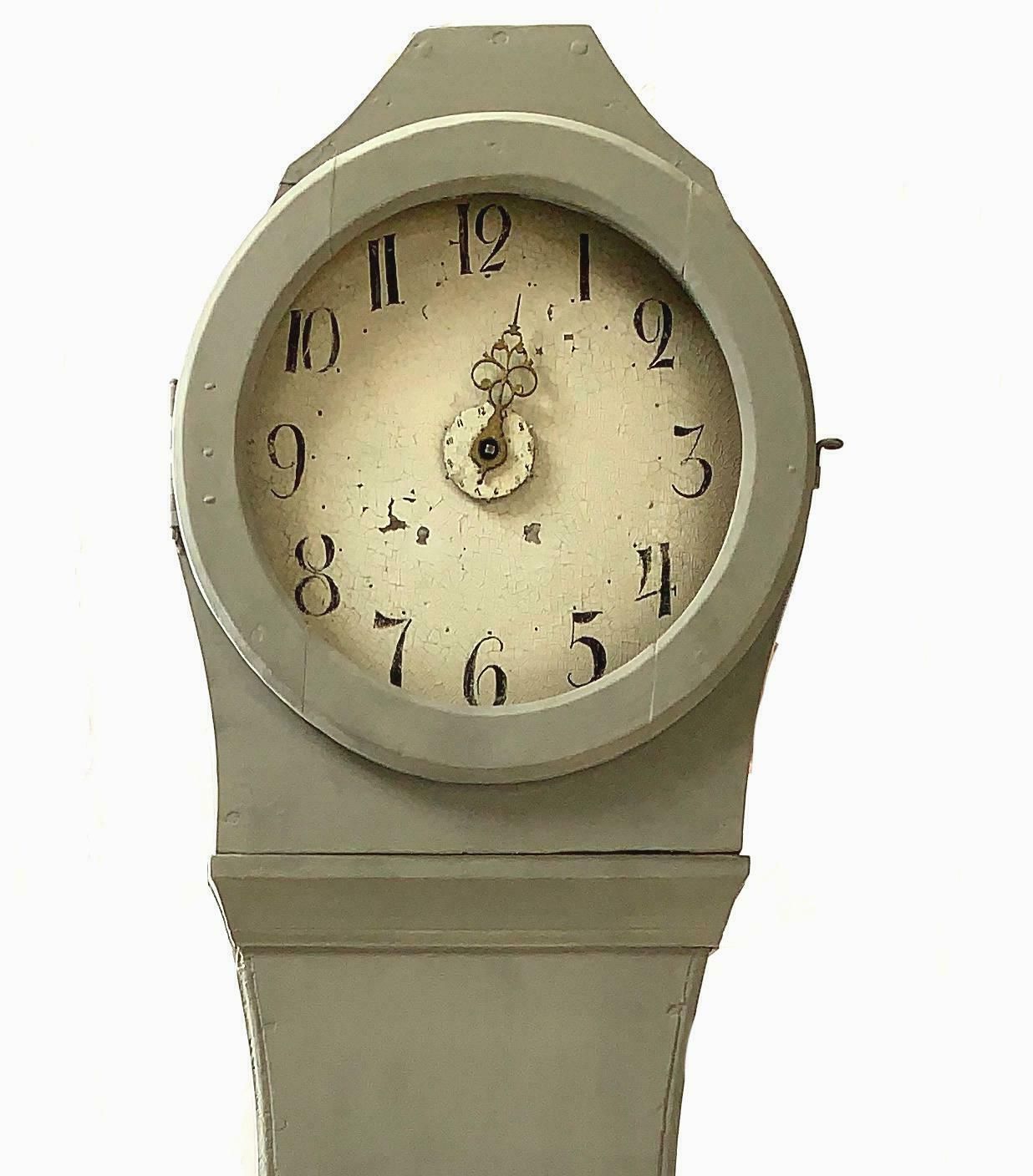 Swedish Mora Clock Antique Grey Folk Art Carved Hood Detail, Early 1800 photo furniture