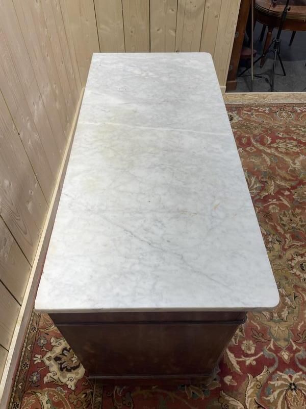 Commode époque Restaurarion En Noyer Et Marbre Blanc photo furniture