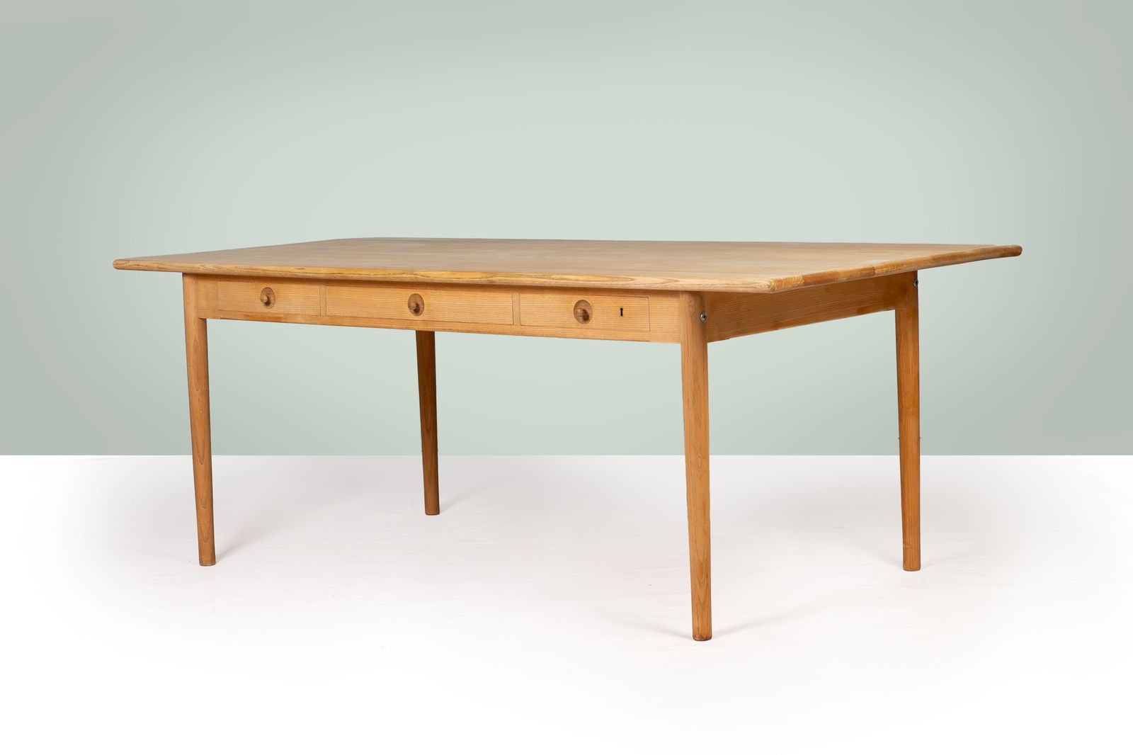 Hans Wegner Desk photo furniture