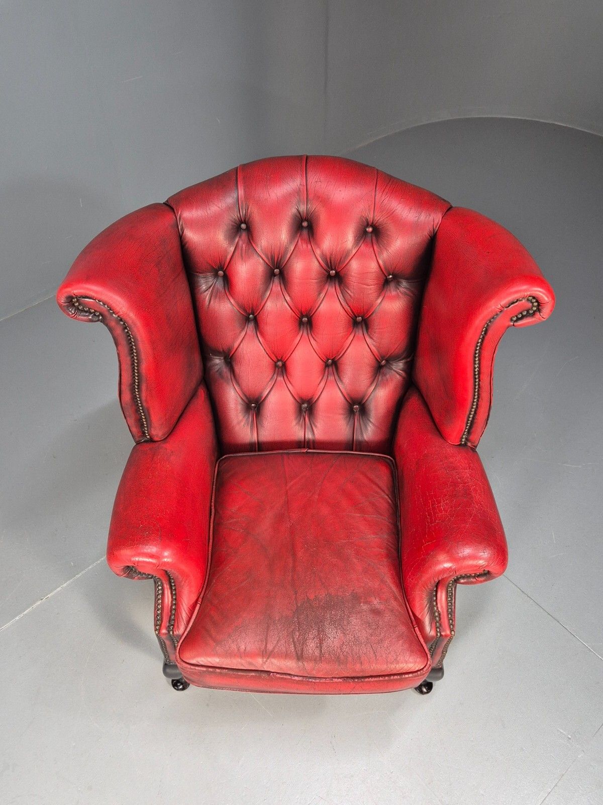 photo for sale Vintage Queen Anne Red Leather Wing Back Winchester Brand 1990s  Eb9219 Vlea