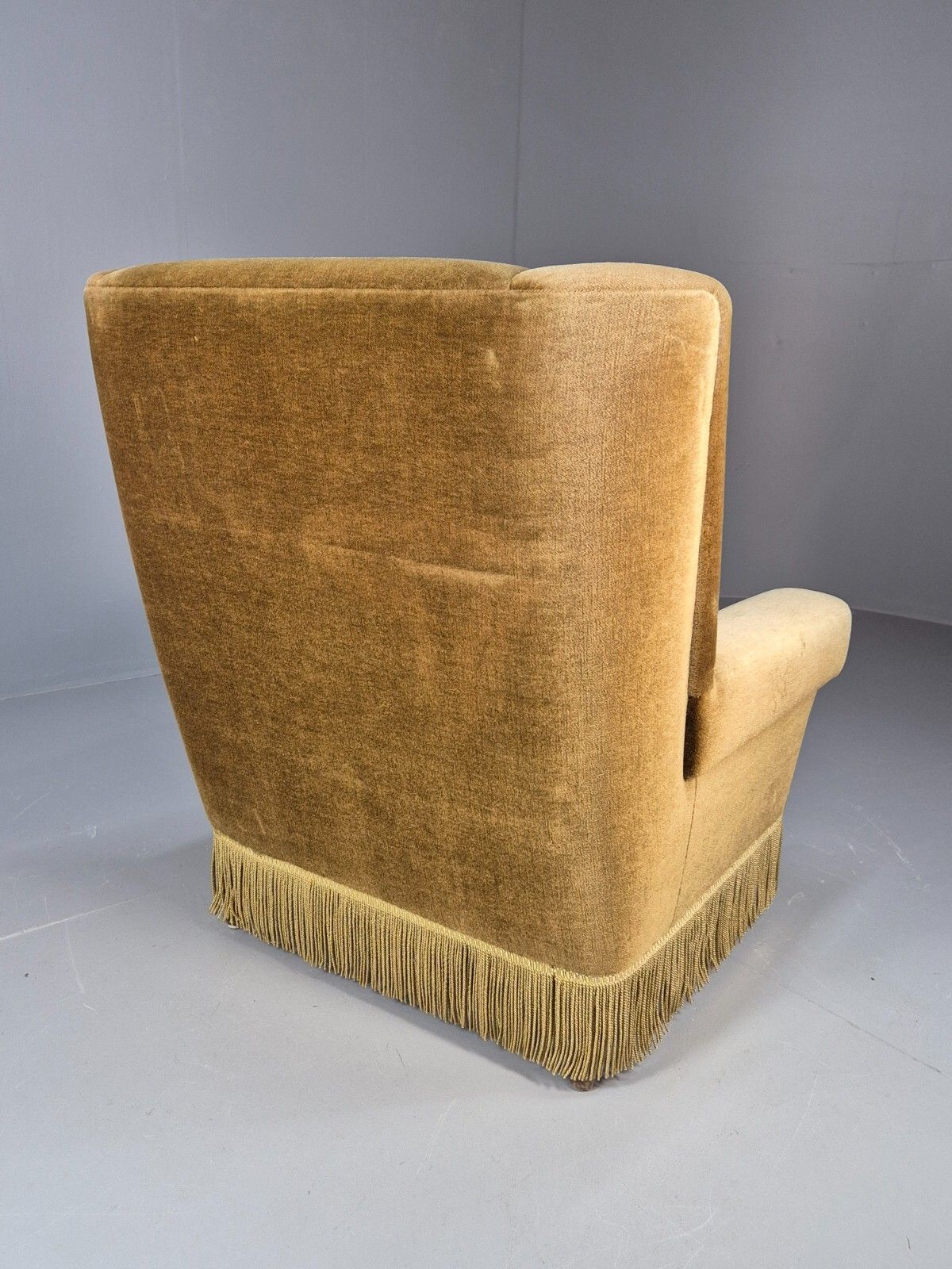 photo vinterior Vintage Danish Mid Century Lounge Chair Green Velour And Tassels Mcm Eb9041 Mnor