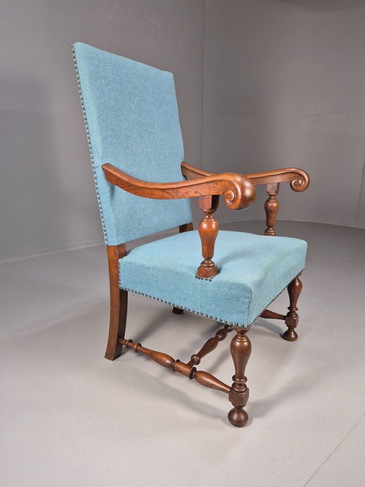 photo vinterior Vintage Danish Armchair Blue Carved Oak 17th Century Antique Style Eb8986 Vcar