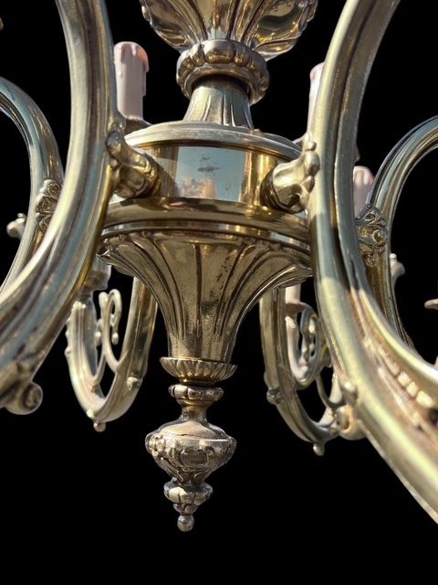 Large French 24 Light Heavy Good Quality Antique Brass Chandelier photo 2600.0