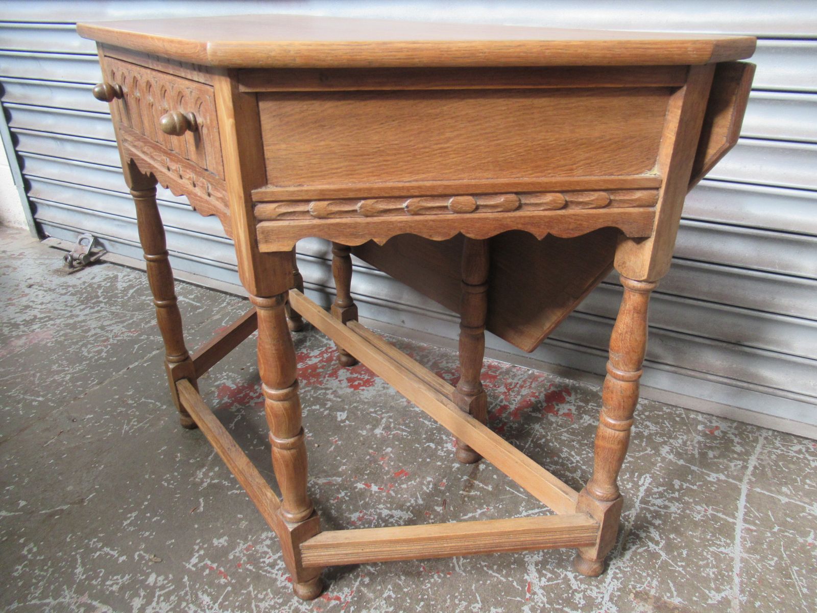 Light Oak Drop Leaf Side Table photo 275.0