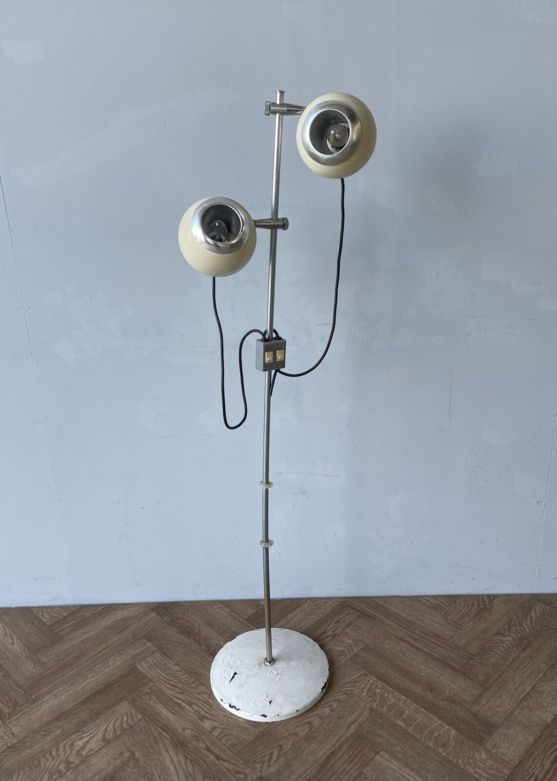 Amazing Rare Vintage Retro Eyeball Ball Chrome Floor Lamp photo furniture