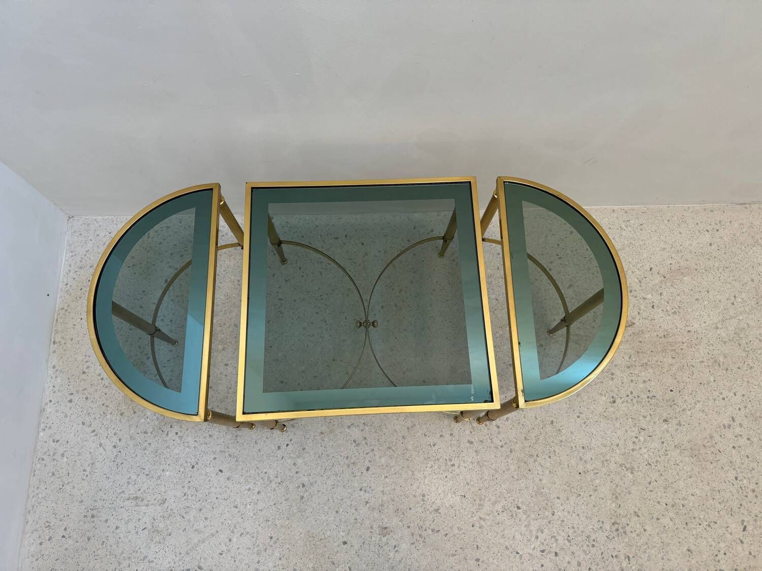 Neo Classic Coffee Table In Brass And Smoked Glass photo vintage