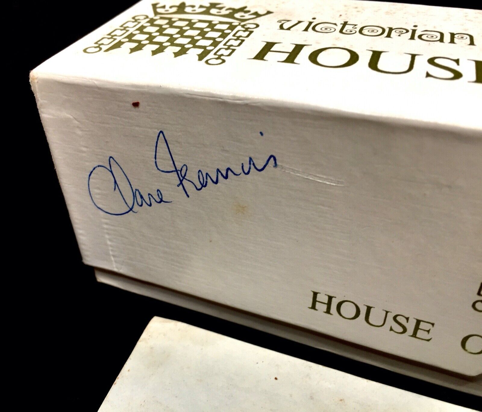 Boxed House Of Commons Chocolates Signed Harold Wilsons Clare Francis 1976 Rare photo for sale