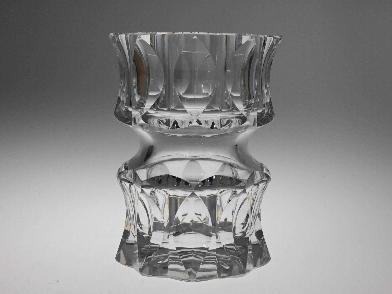 Large Vintage Czech Glass Vase, Czech Glass Vase, Heavy Glass Vase, Old Glass Vase, Czech Vase, Czech Glass, Flower Vase, Mid Century Glass photo 113.0