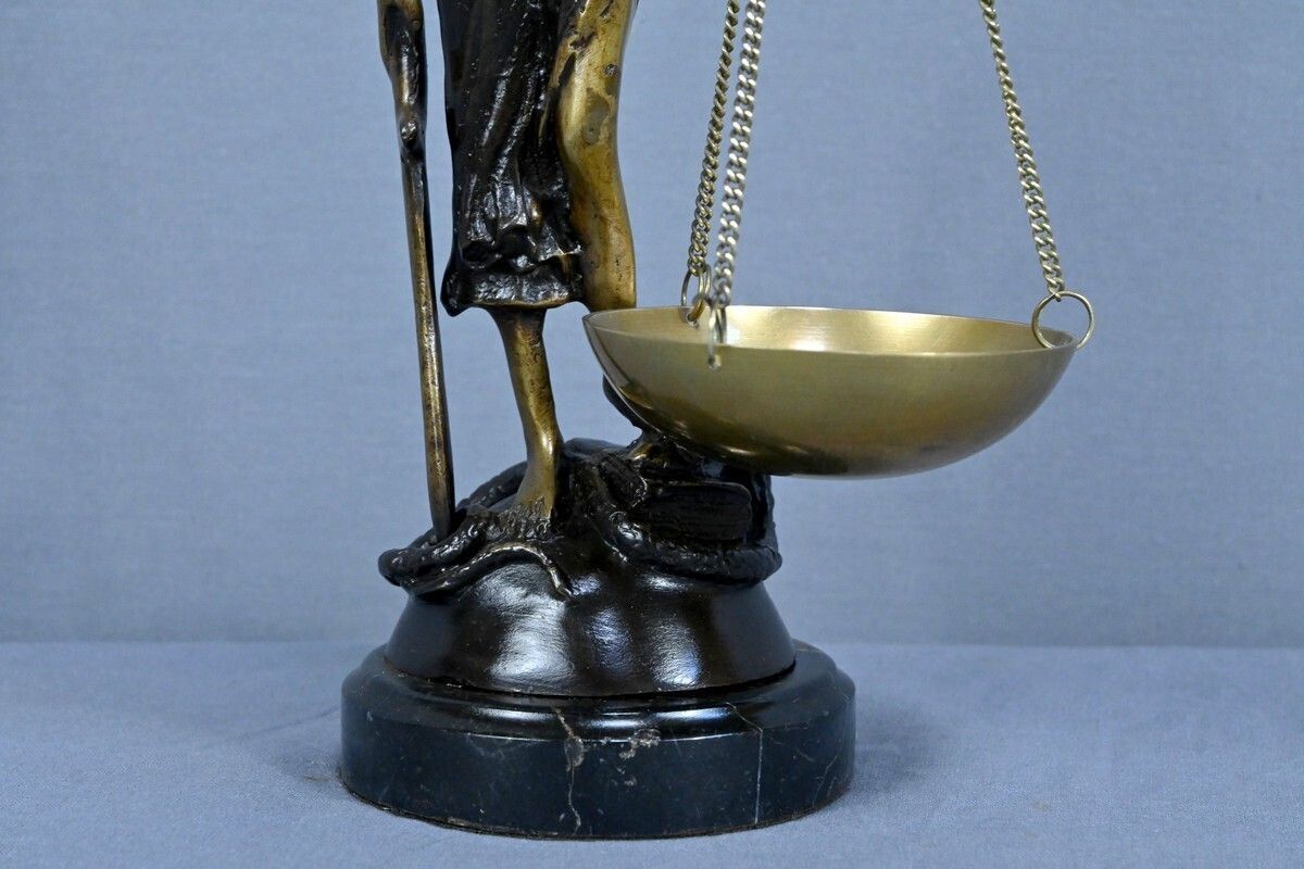 photo furniture Bronze Allegory Of Justice, After C.Franchomme – Early 20th Century