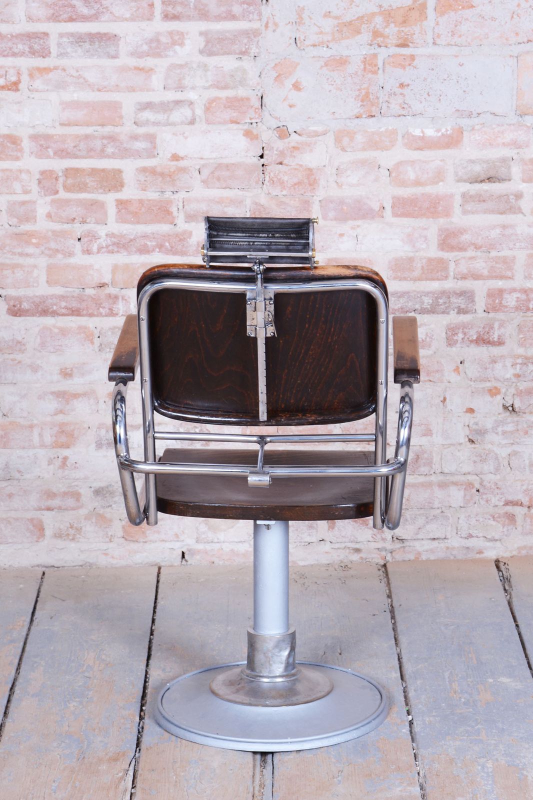 Original Bauhaus Hairdresser Chair, By Mücke   Melder, Beech, Czech, 1930s photo 2050.0