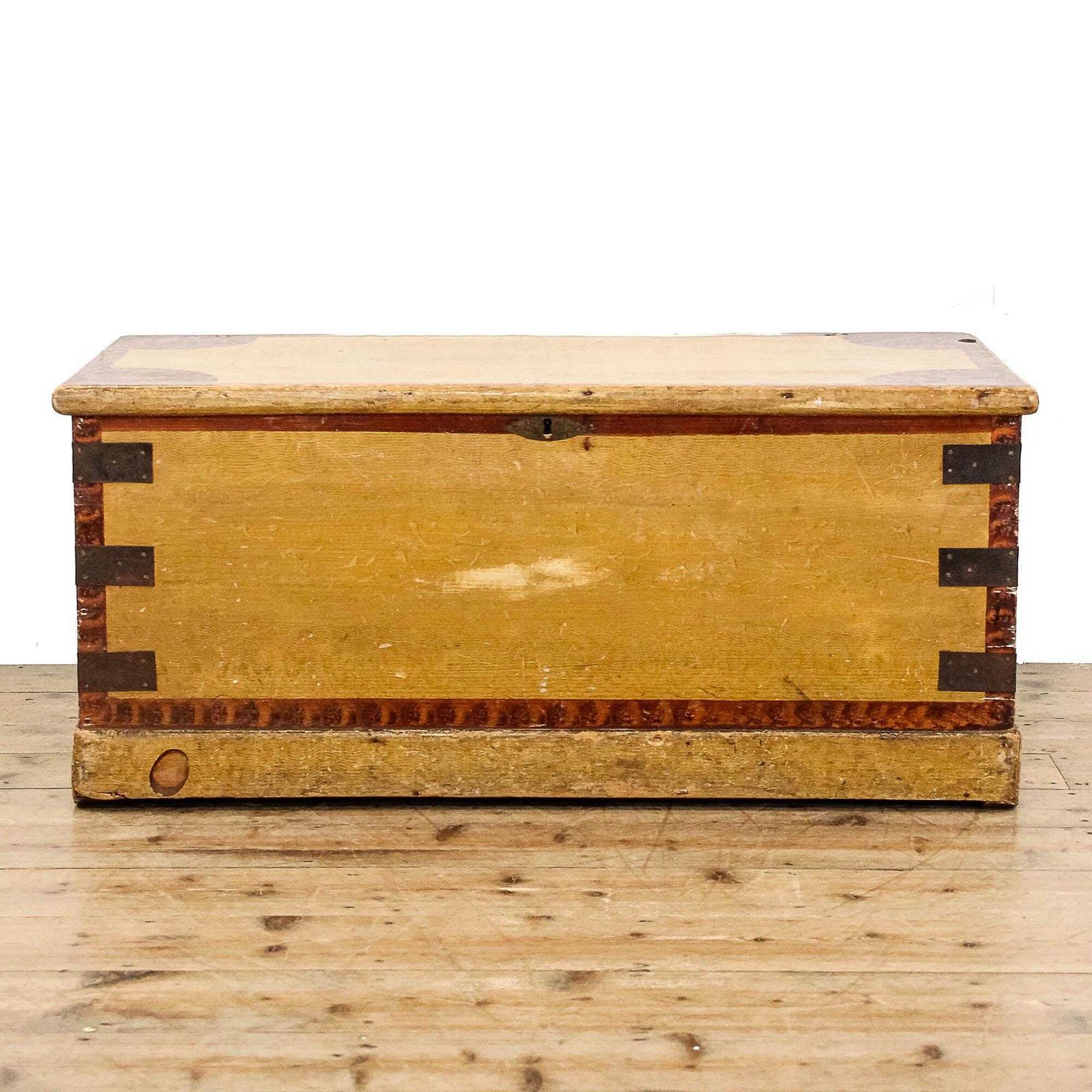 Antique Victorian Pine Trunk | Antique Furniture | Antique Trunk | Antique Storage | Pine Trunks | Blanket photo furniture