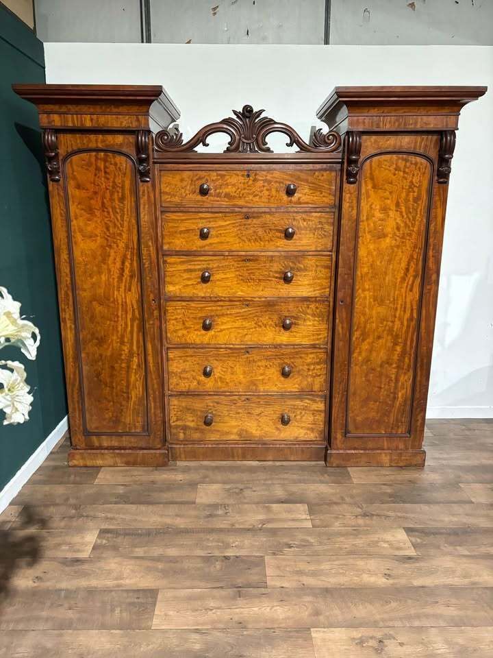 Large Victorian Gentlemans Sentry Compactum Wardrobe photo buy