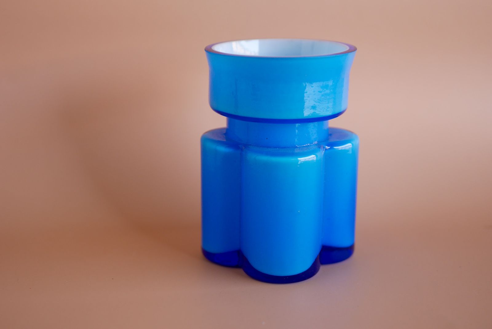 Mid Century Modern Scandinavisch Kunstglas, Kleine Vaas Van Po Ström Voor Alsterfors, Zweden photo buy