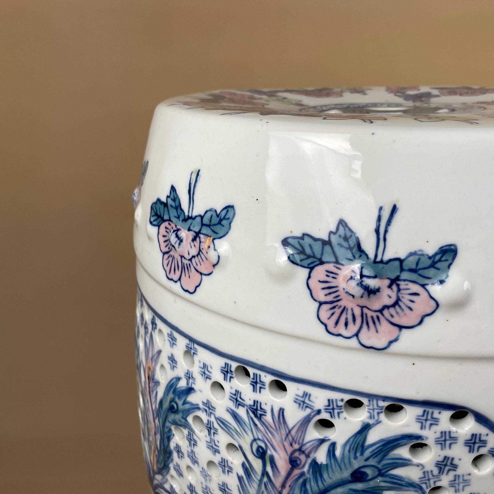 Oriental Table Chinese Floral Ceramic Antique Hand Painted Seat Plant Stand Stool Large Decorative Asian Pink Blue White Floral photo vinterior