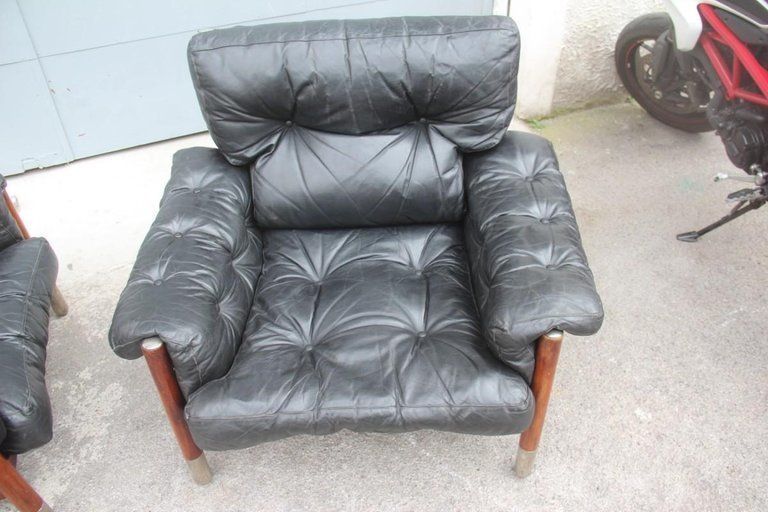 photo furniture Sormani Carlo De Carli Pair Of Armchairs Black Leather Italian Design, 1960s