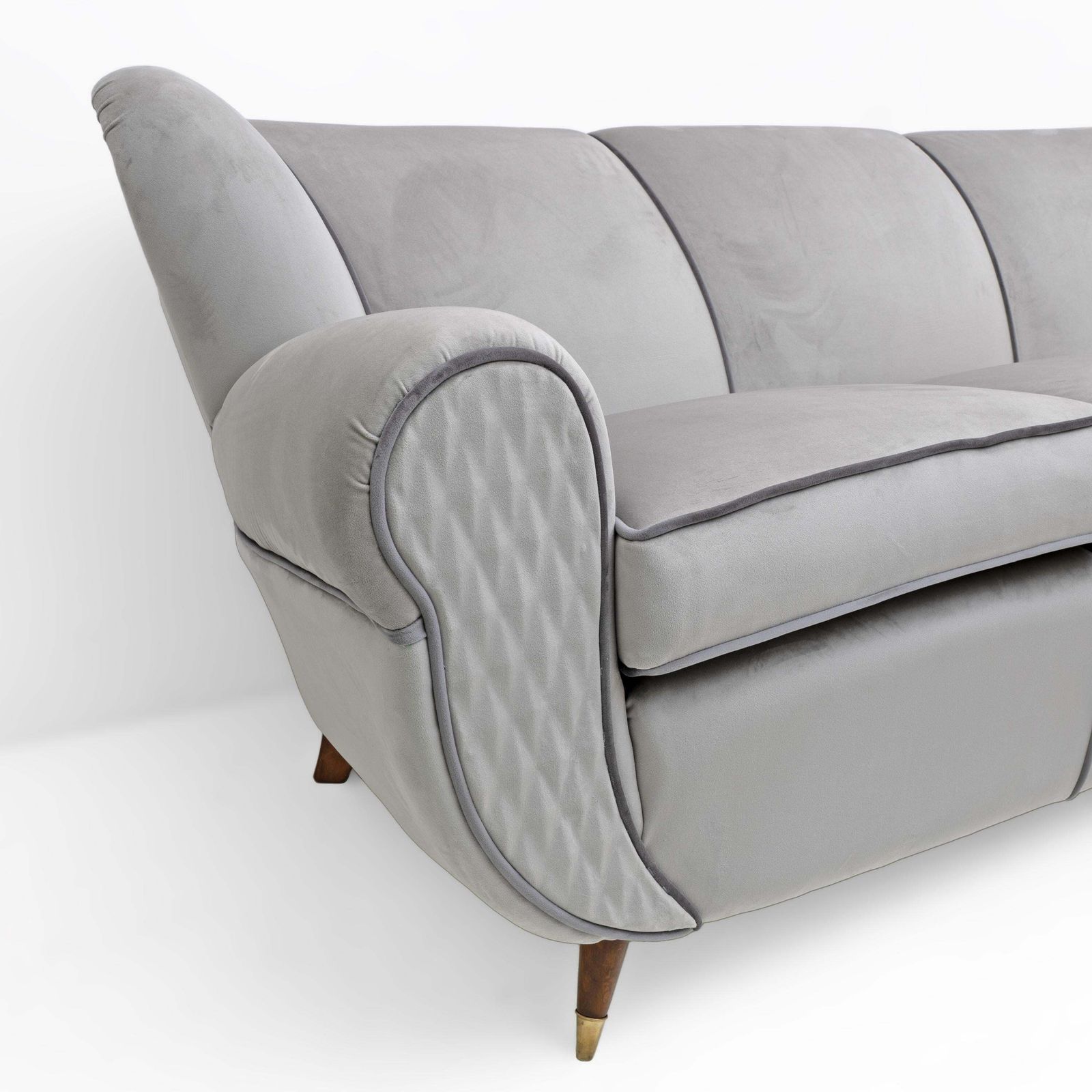 Attributed Guglielmo Ulrich Art Deco Italian Velvet Sofa, 1940s photo Furniture