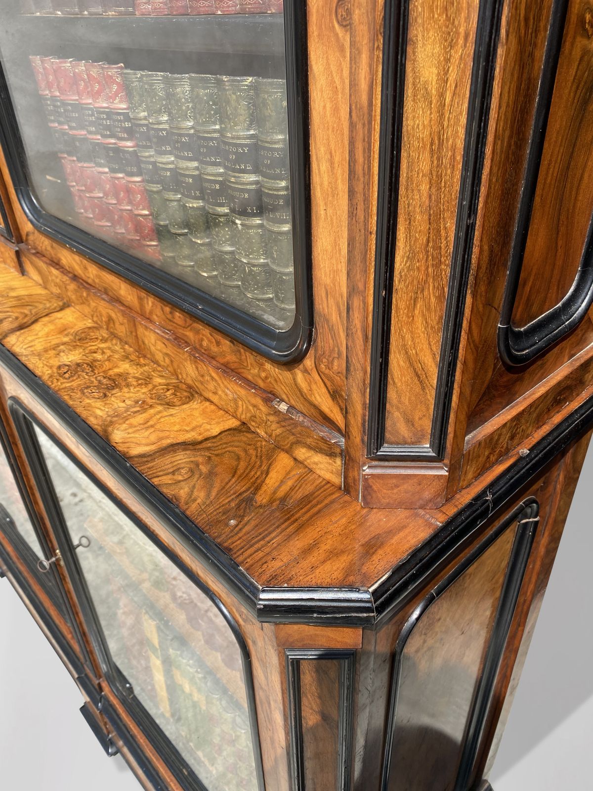 Stunning 19th Century French Walnut & Ebony Library Bookcase photo vinterior