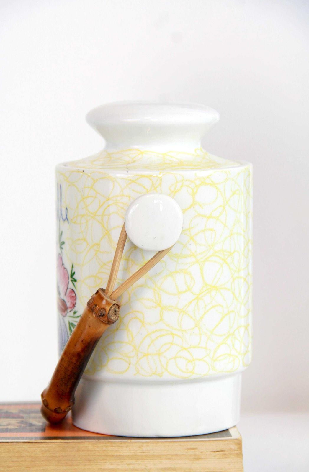 Caramelle, Vintage Midcentury Bamboo And Ceramic Candy Holder / Vase / Bowl, Italy, 1960s photo for sale