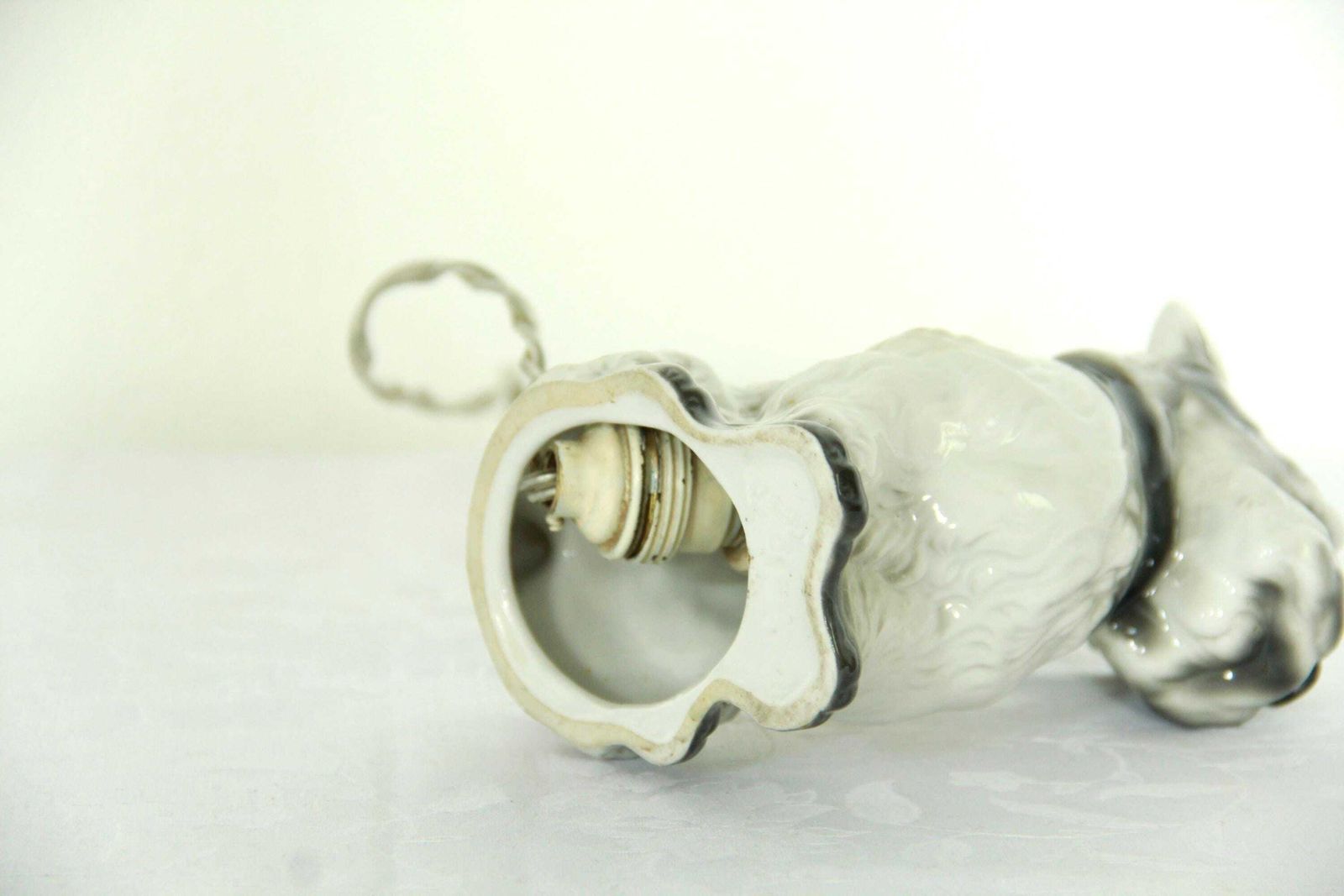Billy, Scottish Terrier Porcelain Table Lamp, Italy, 1930s photo Lighting