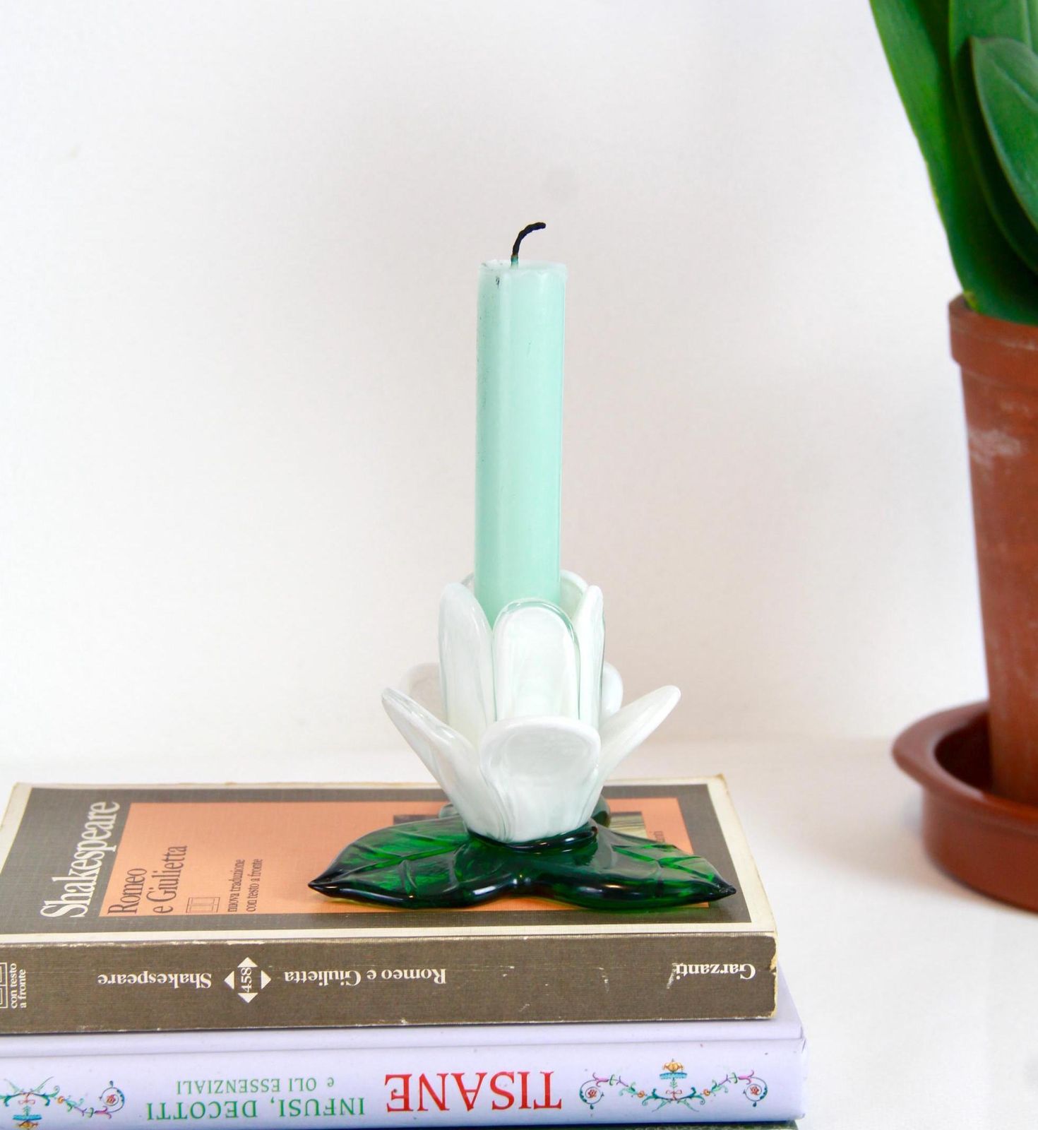 Bucaneve, Vintage Murano Flower Candle Holder, Italy, 1970s