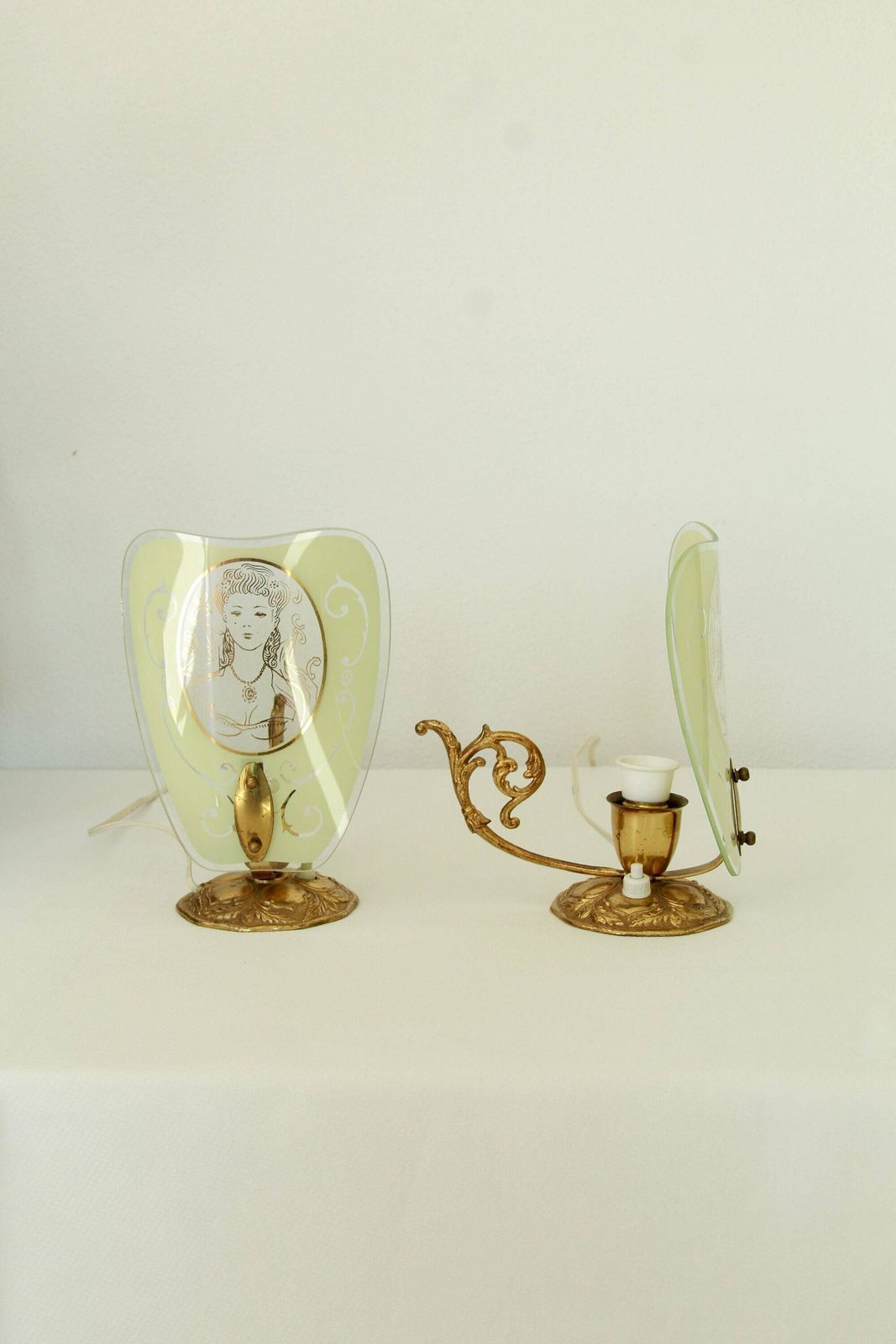 Terese, Mid Century Bedside Table Lamps, Set Of 2, Italy, 1950s