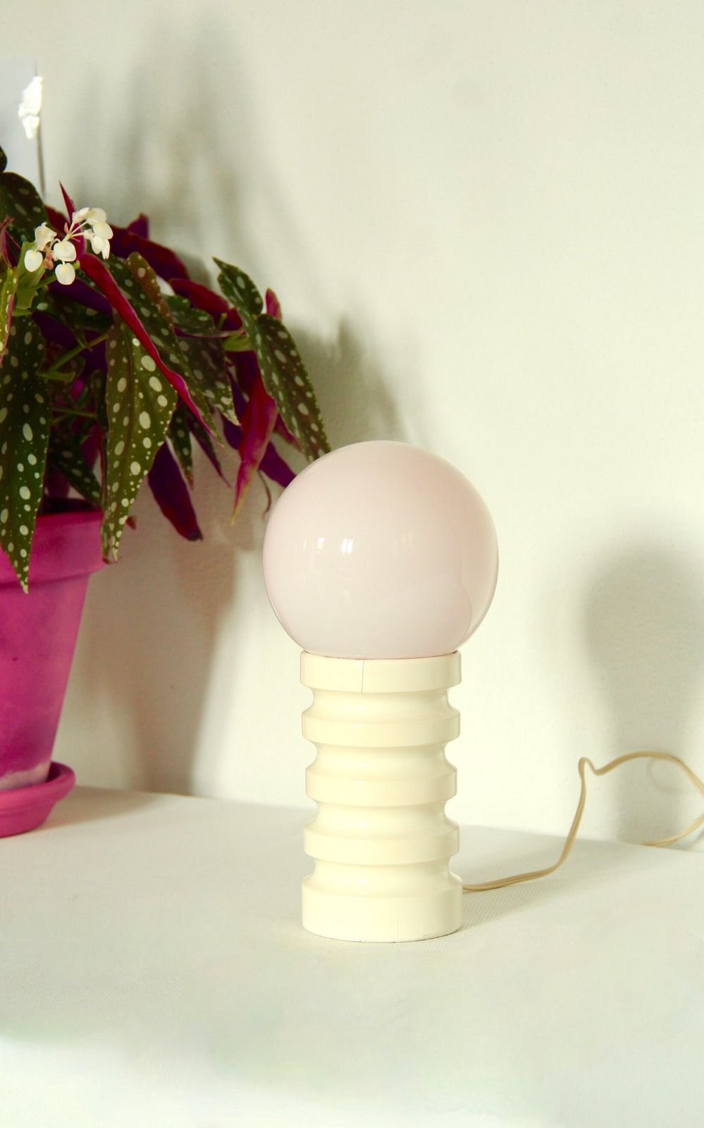 Pallida, Vintage Space Age Pink And White Table Lamp, Italy, 1970s photo furniture