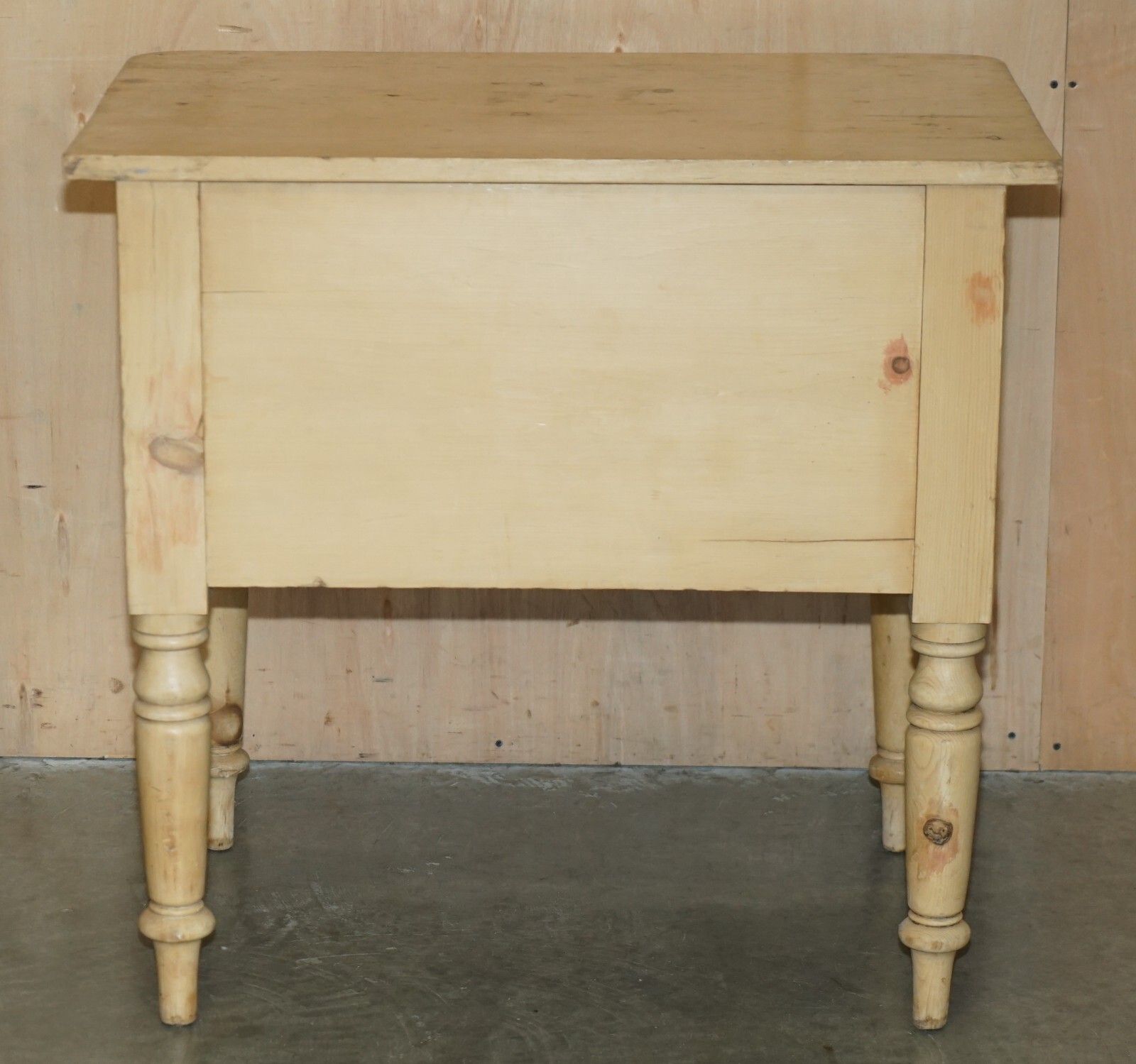photo furniture Super Rare Antique Georgian Circa 1800 Pine Housekeepers Drawers Sideboard