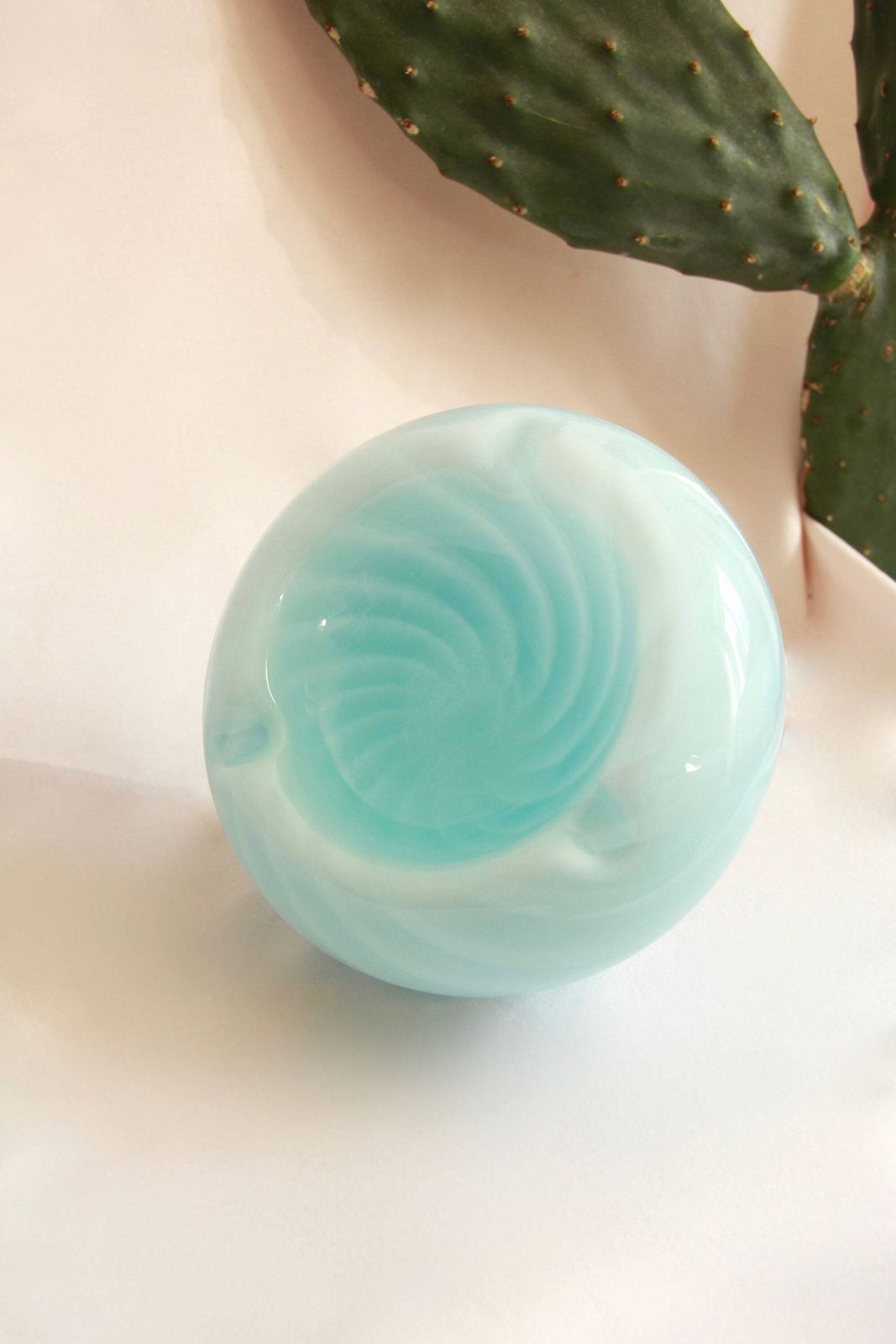 Mello, Vintage Swirl Murano Glass Catchall, Italy, 1970s photo furniture