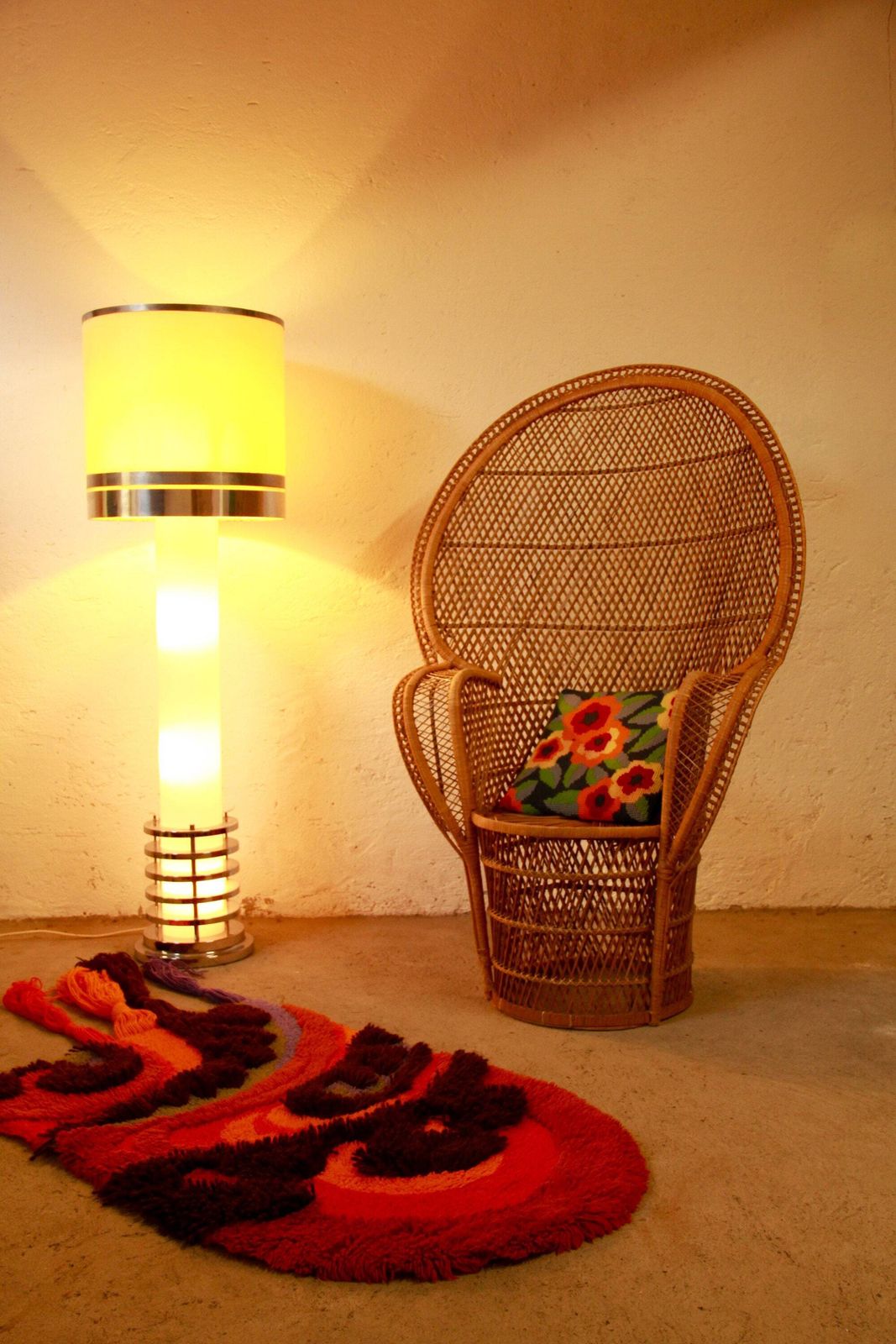 photo for sale Beatrice, Vintage Peacock Chair, Italy, 1970s