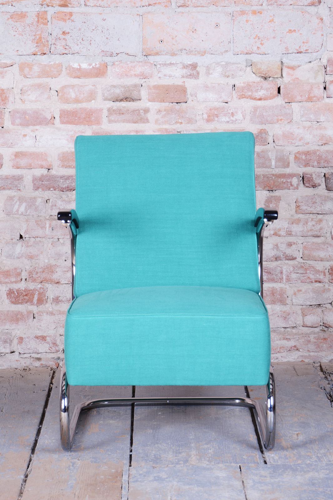 Pair Of Restored Bauhaus Armchairs, By W. Gispen, Mücke Melder, Czech, 1930s photo vinterior