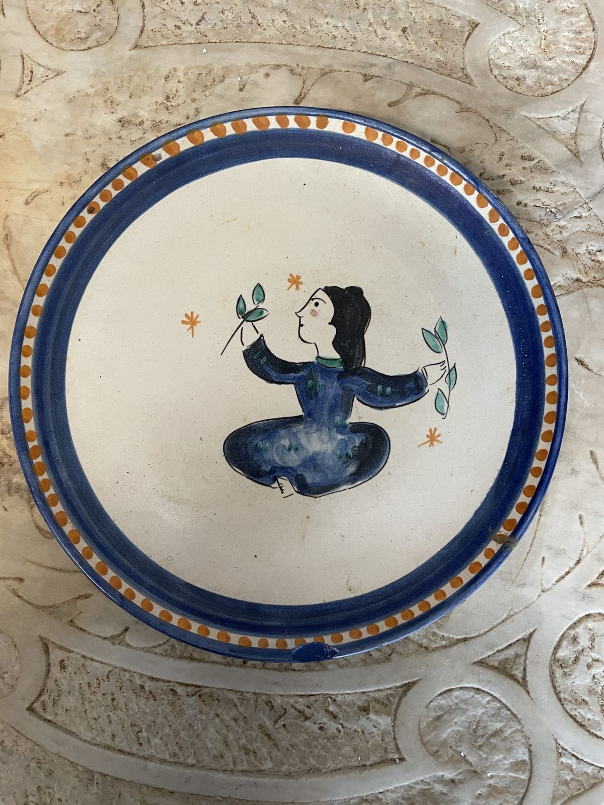 Vietri Plate Signed Ger. Este S/M Decorated With A Seated Woman photo Art