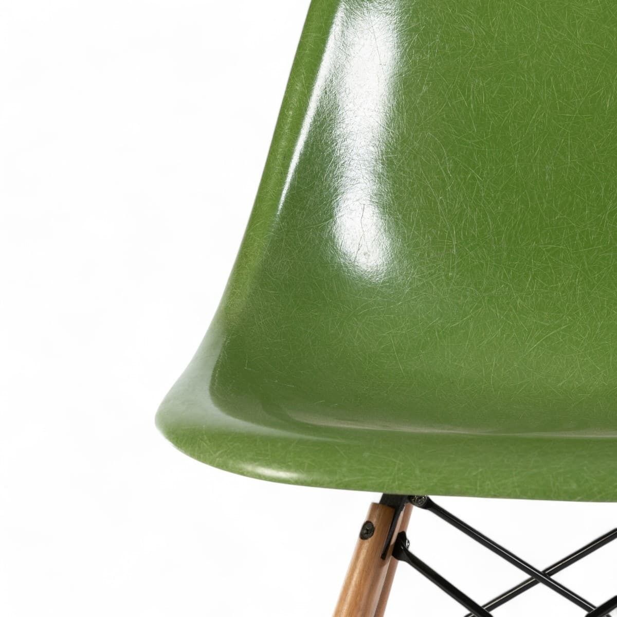 Lime Green Herman Miller Original Vintage Eames Dsw Side Shell Chair photo vinterior
