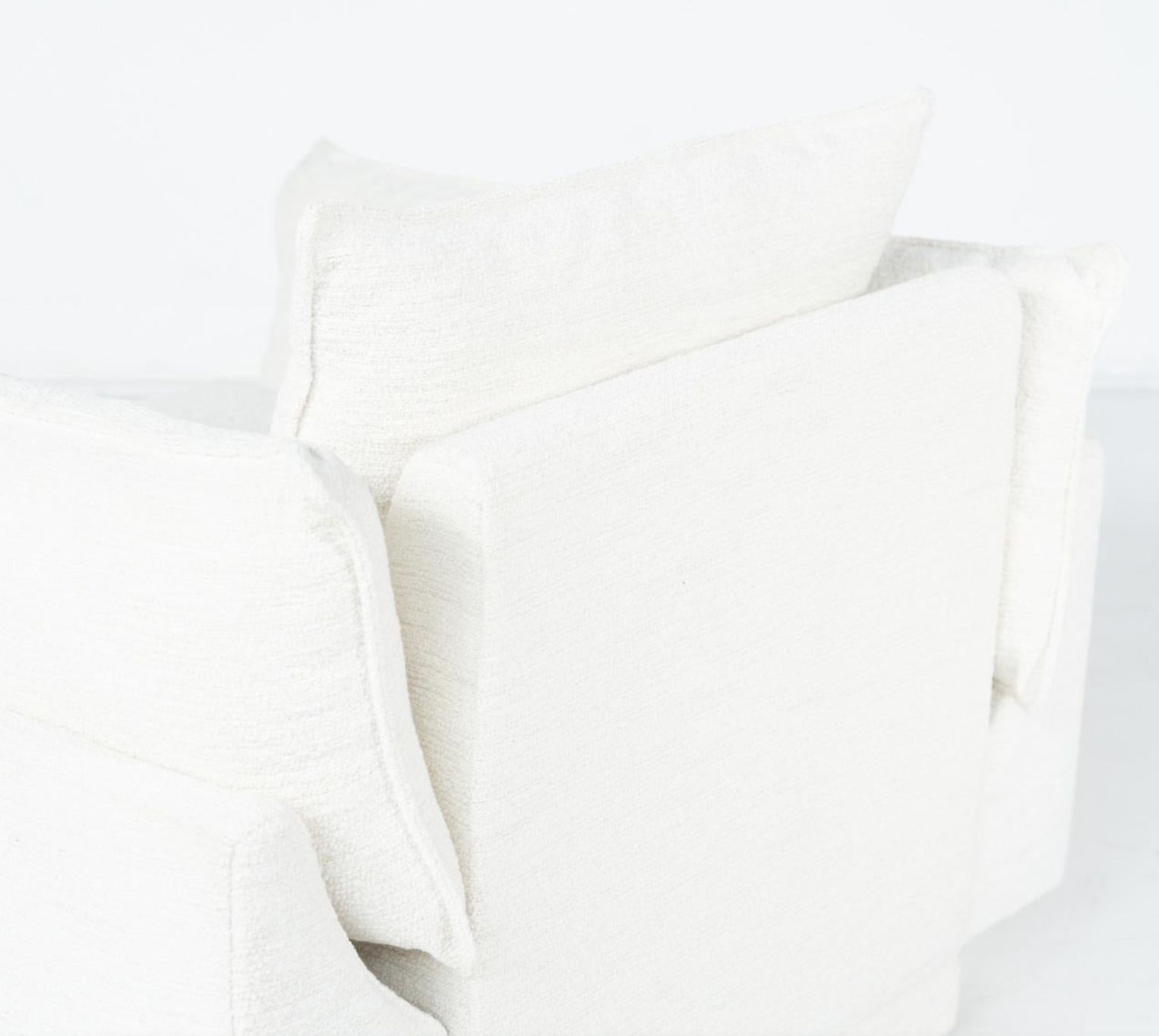 photo furniture Pair Of Armchairs “Cado” By Gunnar Gravesen And David Lewis Divano, Italy, 1970