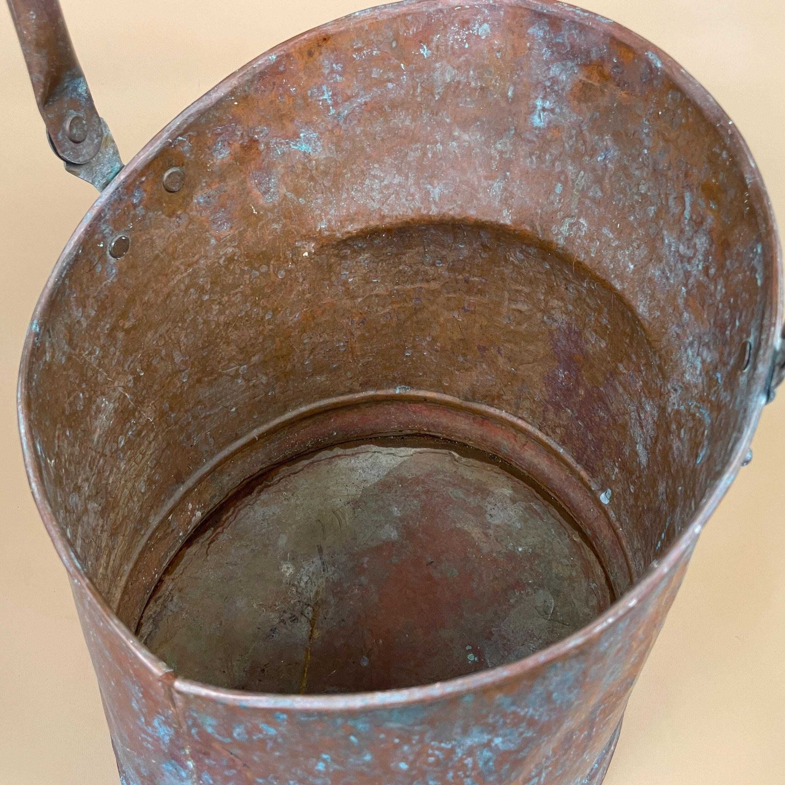 Antique Metal Copper Coal Bucket Handle Fireside Fire Side Scuttle Gold Brass Trims Helmet Farmhouse Cottage Aged Patina Vintage Fireplace photo vintage