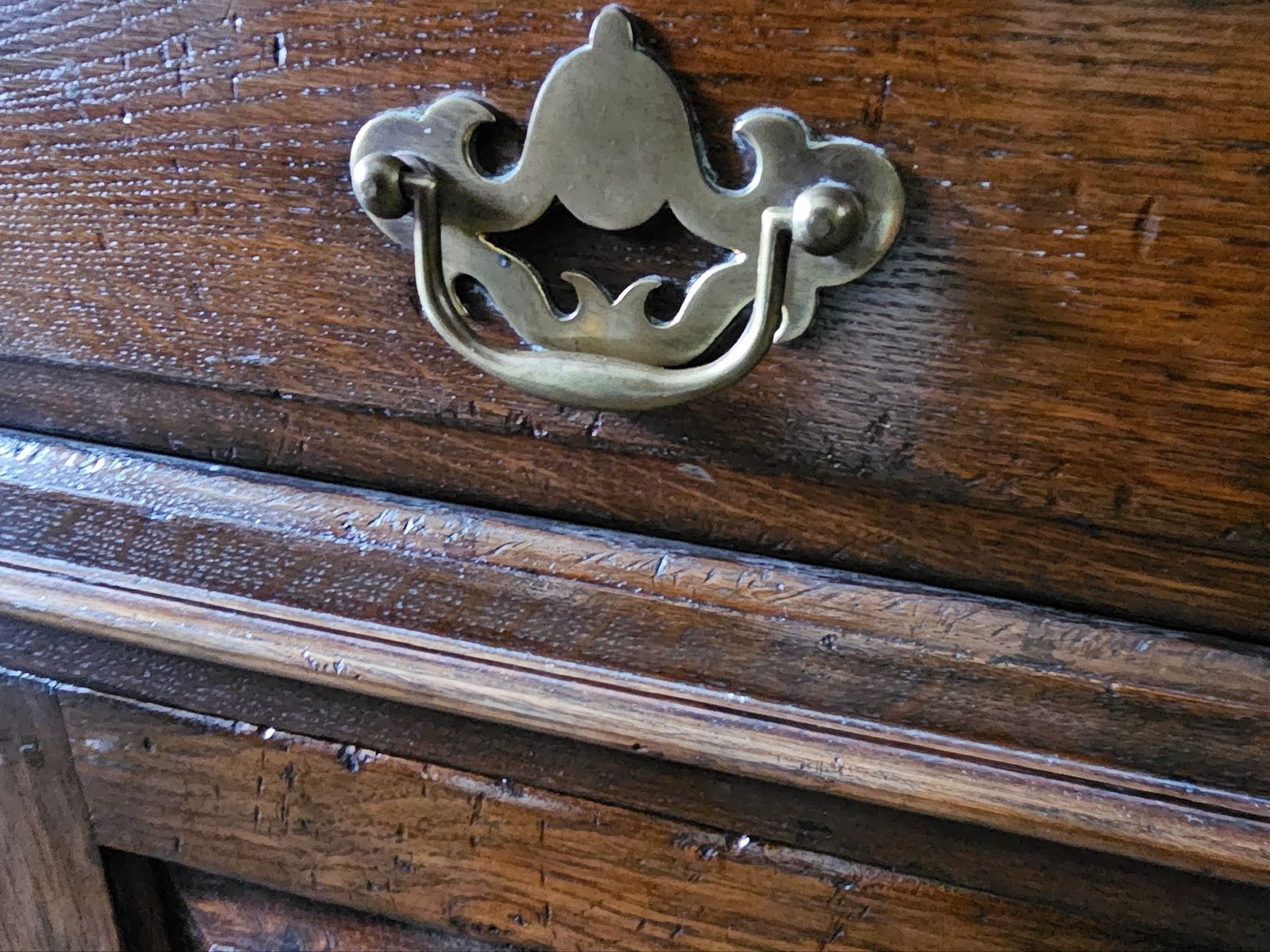 Oak Dresser photo vinterior
