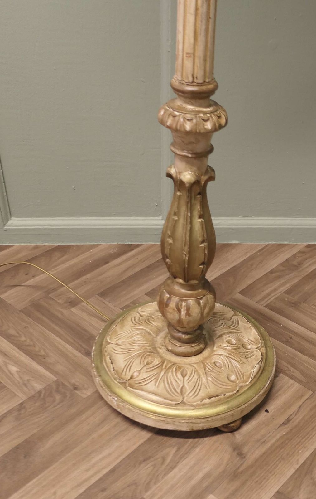 Louis Philippe Style Painted And Gilt Floor Lamp, Standard Lamp photo vintage