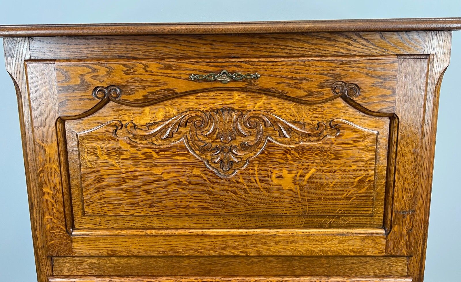 French Oak Cabinet Sideboard Cupboard Side Table  Drawer  Louis Style – Lot 3779 photo for sale