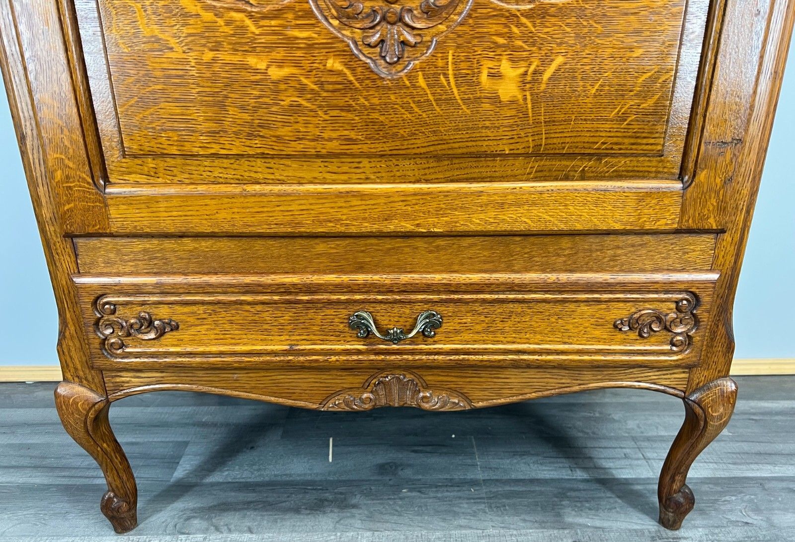 French Oak Cabinet Sideboard Cupboard Side Table  Drawer  Louis Style – Lot 3779 photo Furniture