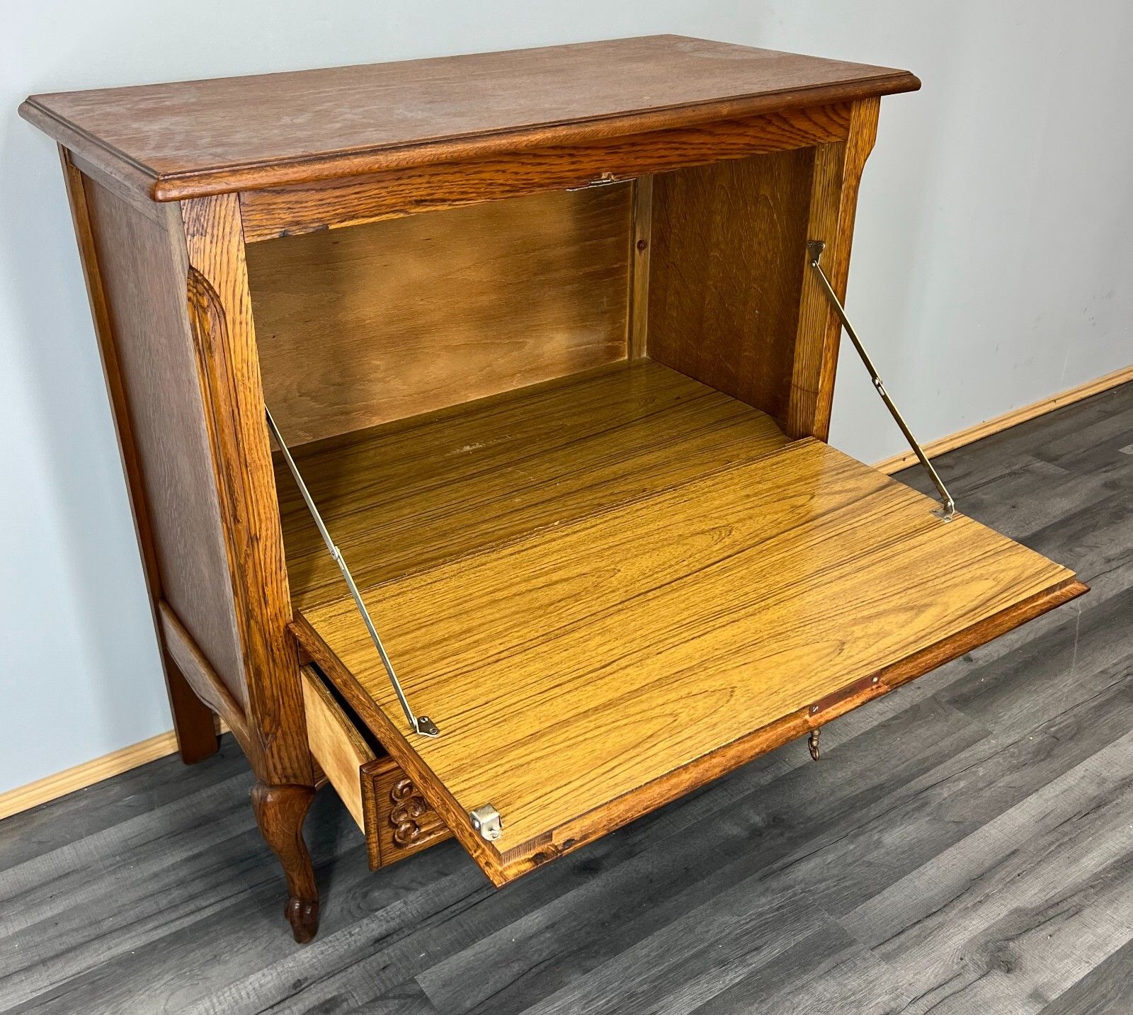 photo for sale French Oak Cabinet Sideboard Cupboard Side Table  Drawer  Louis Style – Lot 3779
