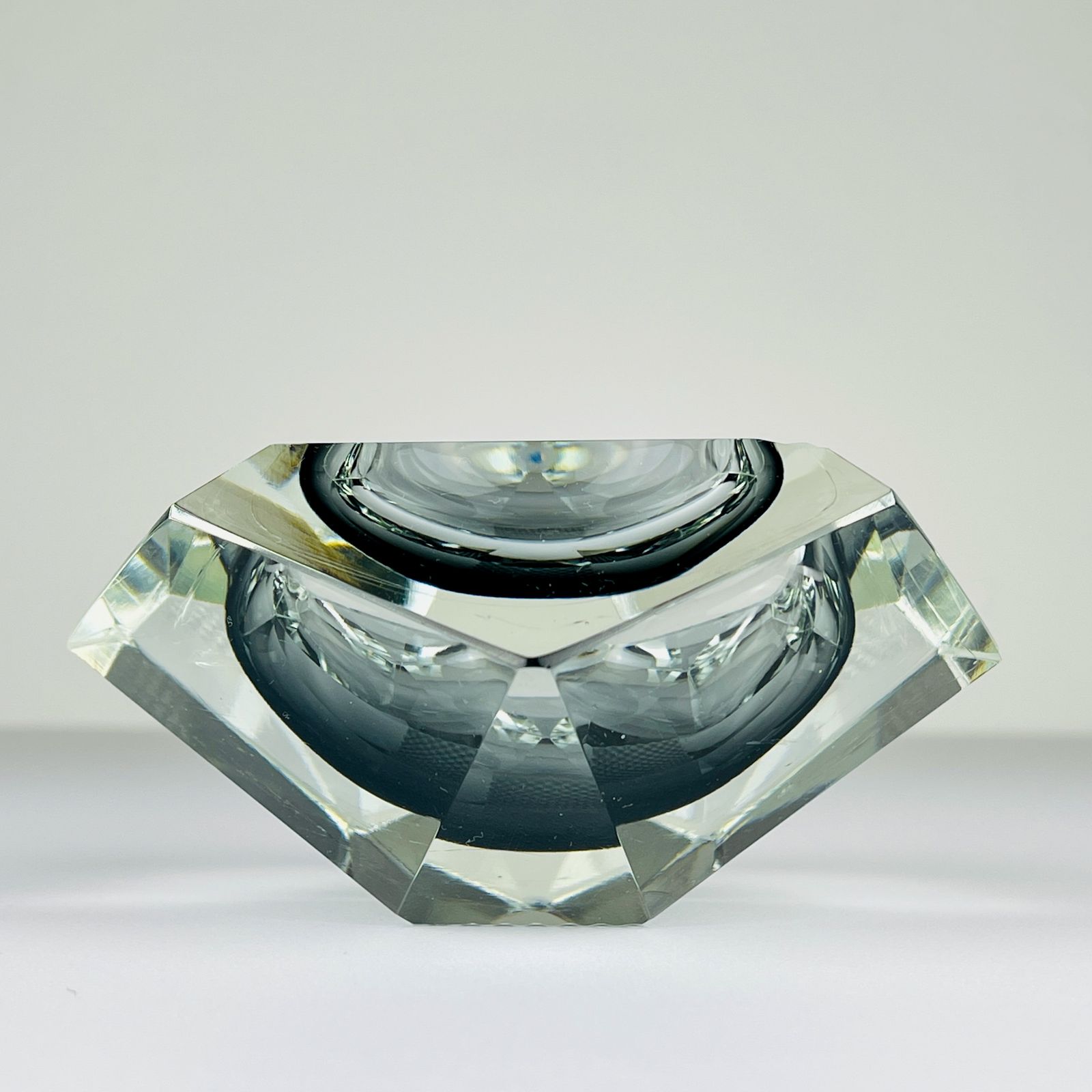 photo furniture Original Murano Glass Sommerso Ashtray, Italy, 1970s