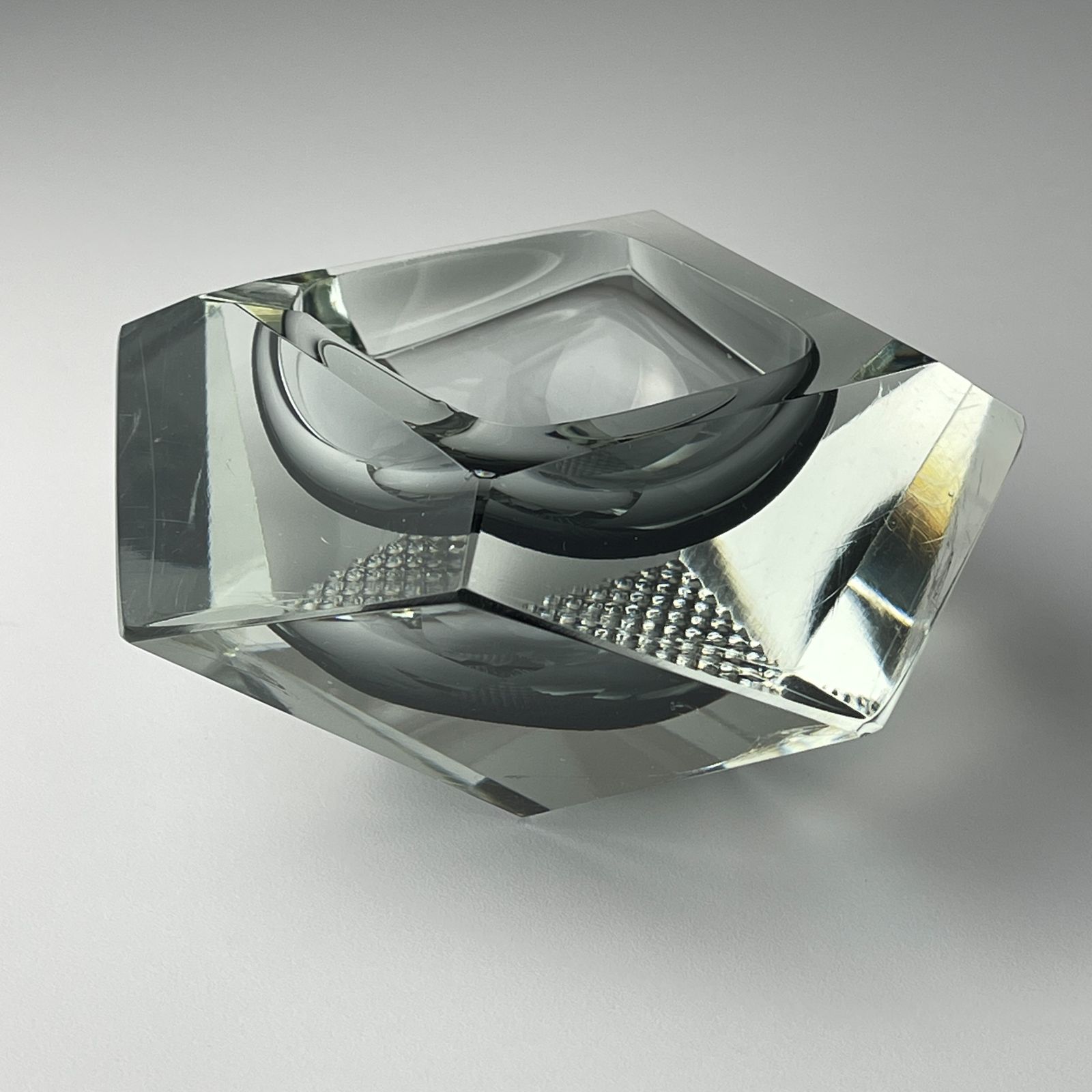 photo vinterior Original Murano Glass Sommerso Ashtray, Italy, 1970s