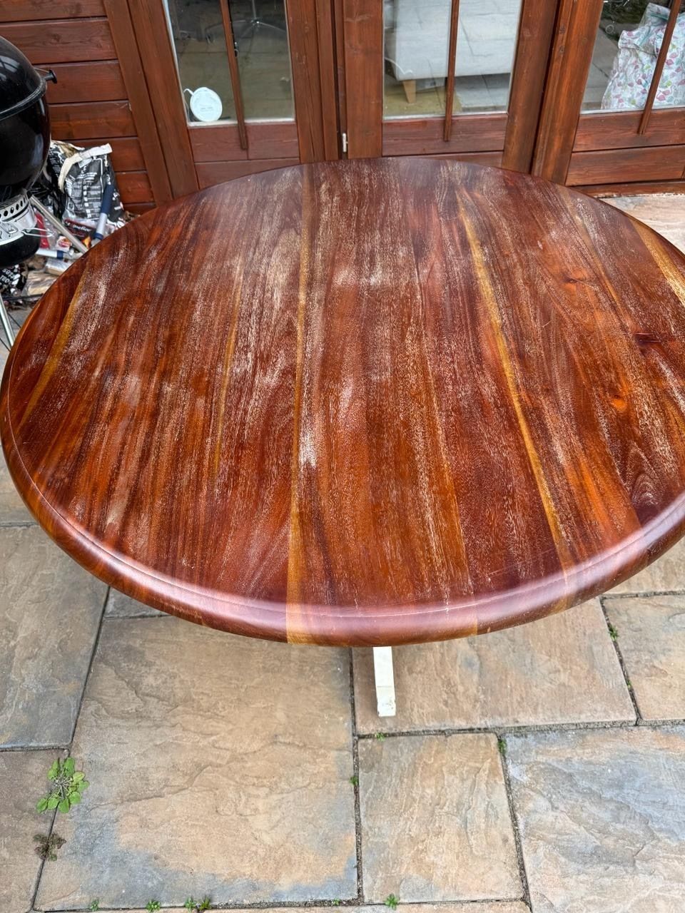 photo vinterior Laura Ashley Dining Table