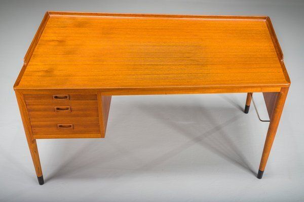 Scandinavian Modern Teak Writing Desk Attributed To H. Brockmann Petersen For Poul M. Jessen, 1960s photo 2080.0