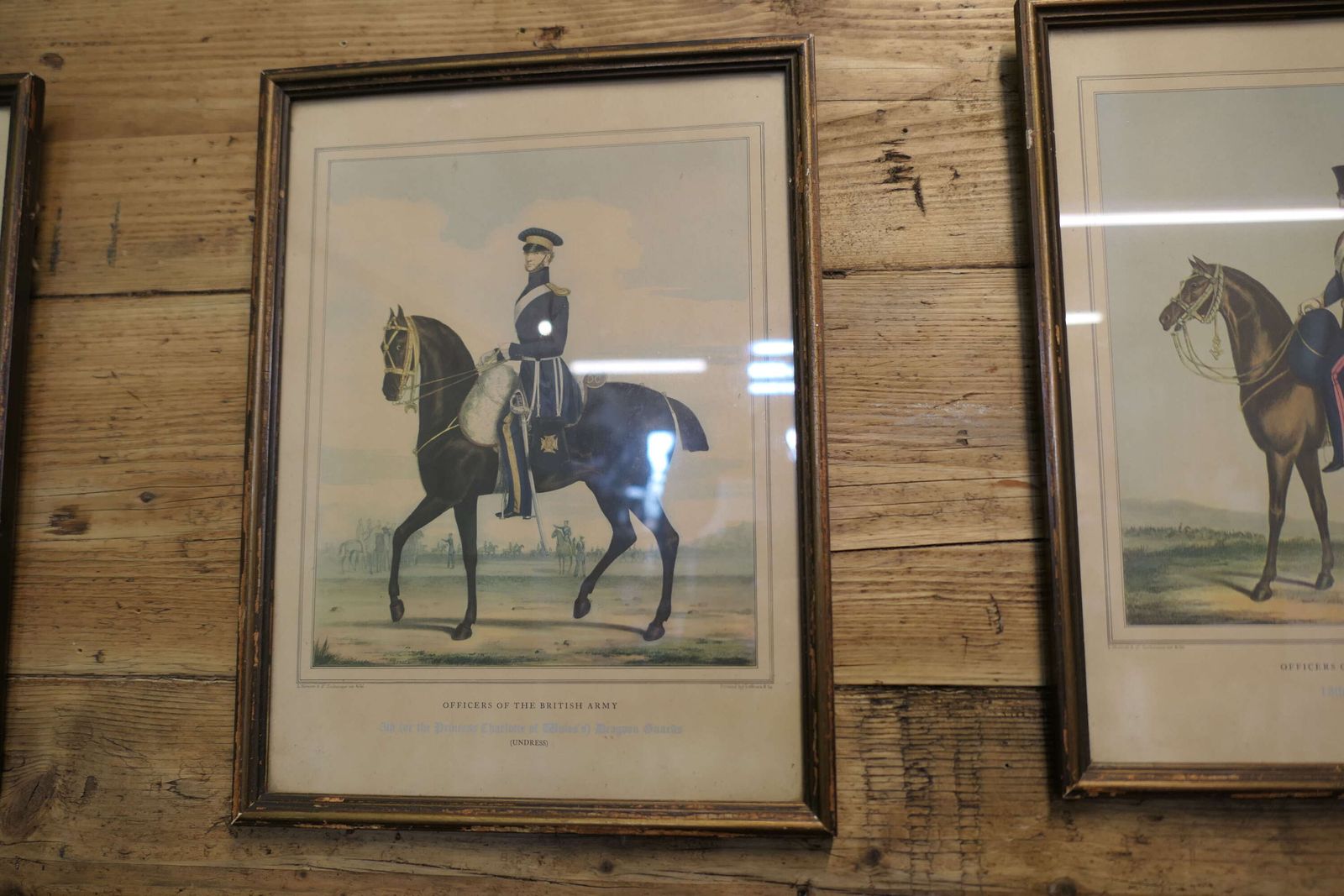 5 Officers Of The British Army Pictures photo 600.0