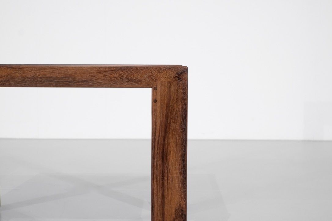 photo furniture Coffee Table Model " 777 " By Tobia & Afra Scarpa For Cassina, 1960s.