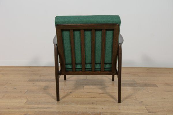 Furniture Set Of Model 300 139 Armchairs From Swarzędz Furniture Factory, 1960s photo