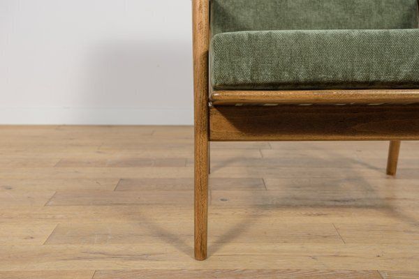 824.0 Model 300 139 Armchair From Swarzędz Factory, 1960s photo