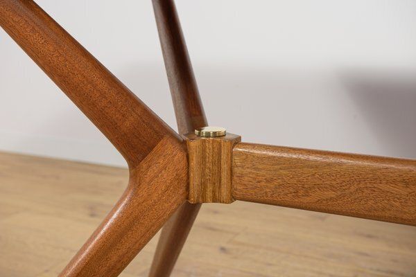 photo vinterior Mid Century Teak Helicopter Dining Table From G Plan, United Knigdom, 1960s
